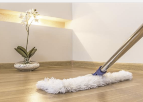 Cách vệ sinh sàn gỗ công nghiệp cực dễ mà bạn nên biết